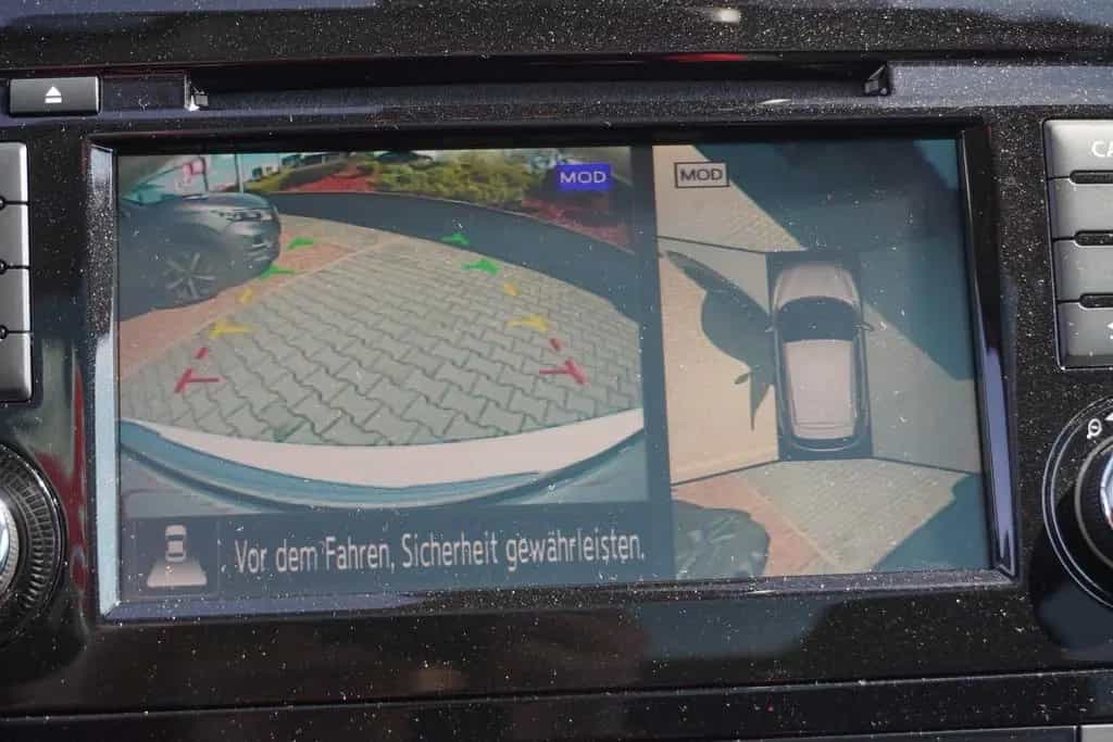 Nissan Qashqai 1.3 N-Connecta Navi 360° Sitzheizung 12/2019-photo-28