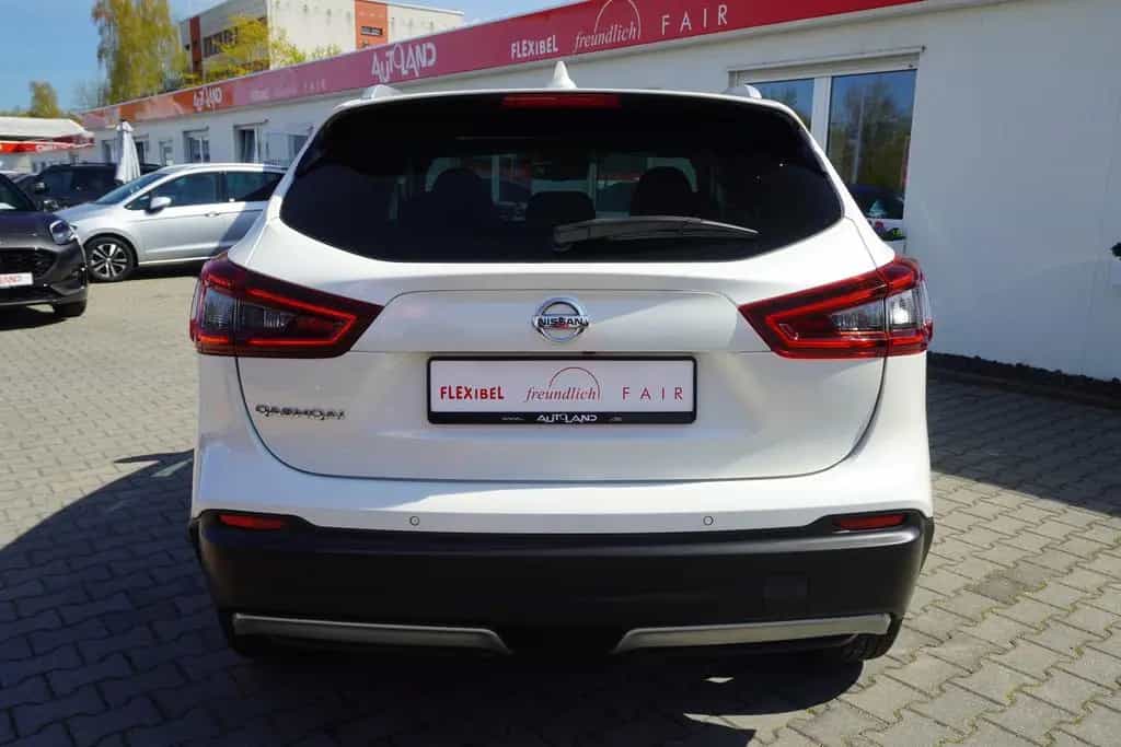 Nissan Qashqai 1.3 N-Connecta Navi 360° Sitzheizung 12/2019-photo-3