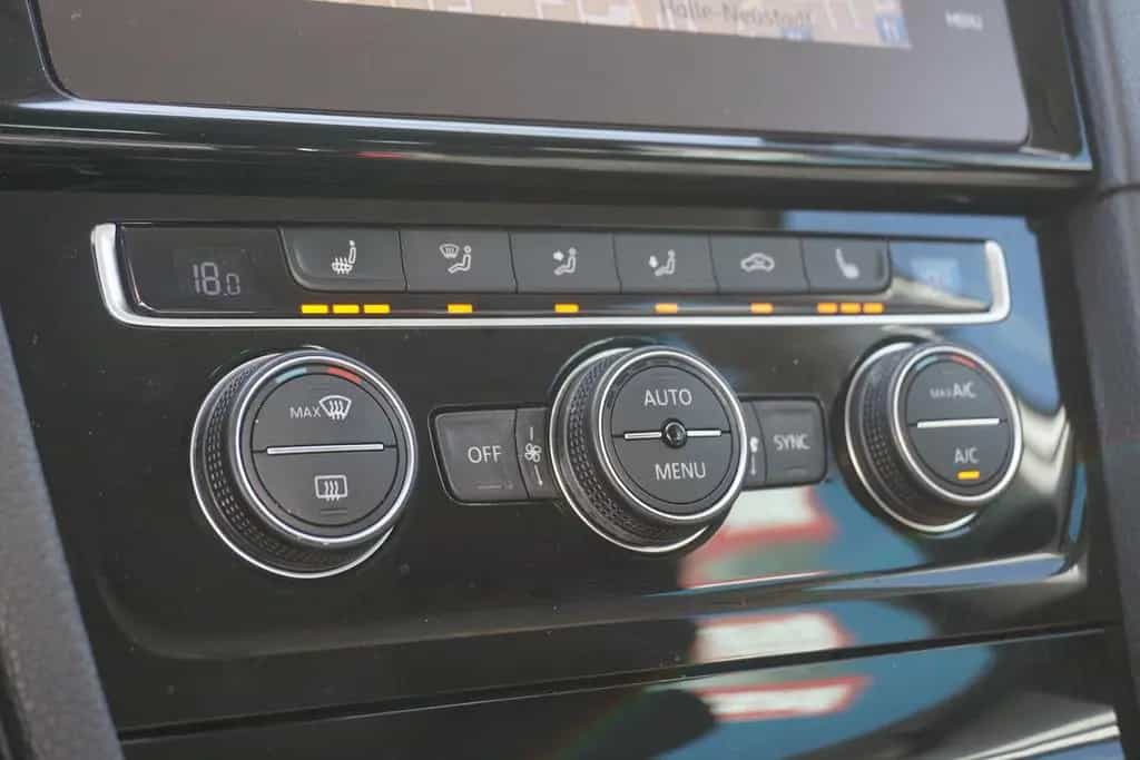 Volkswagen Golf VII Variant 1.5 TSI Highline DSG LED ACC 11/2019-photo-16