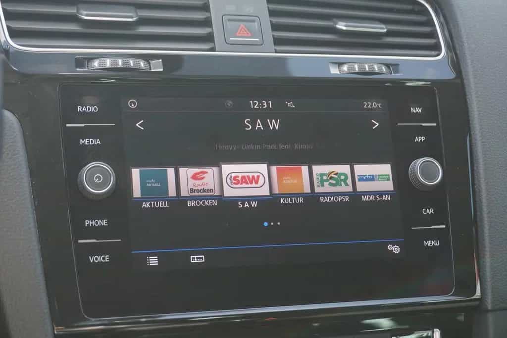 Volkswagen Golf VII Variant 1.5 TSI Sound Navi ACC Kamera 11/2017-photo-9