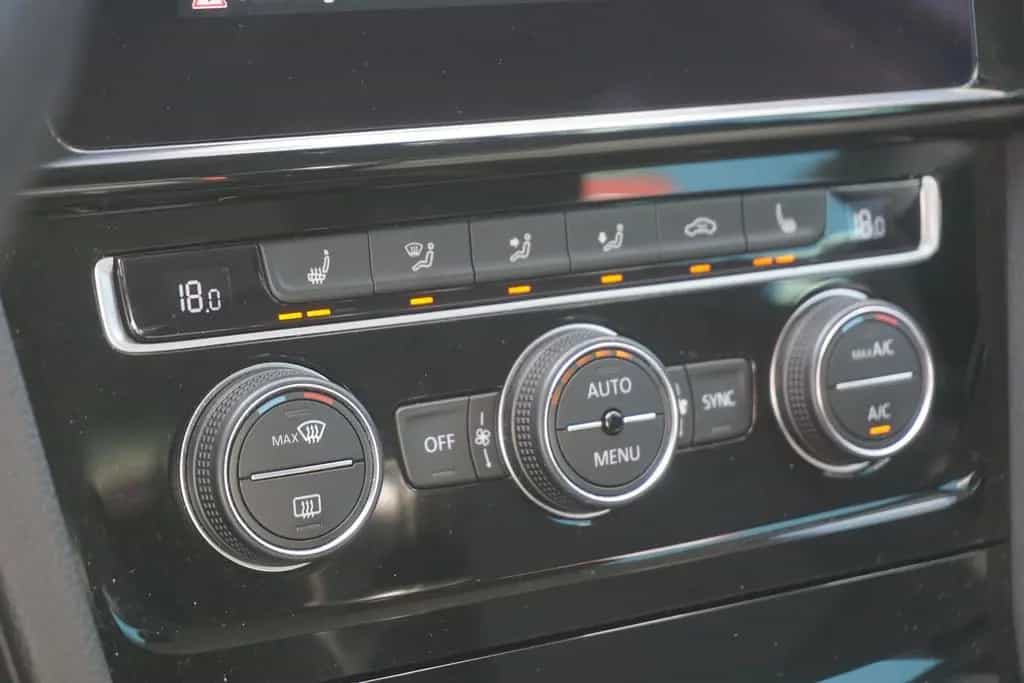 Volkswagen Golf VII Variant 1.5 TSI Sound Navi ACC Kamera 11/2017-photo-13