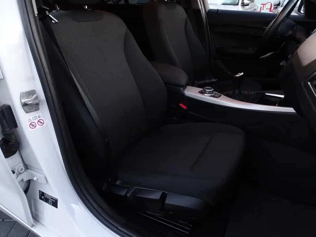 BMW 1 Series 118i Advantage Navi LED AAC SHZ PDC Sportsitze 03/2018-photo-25
