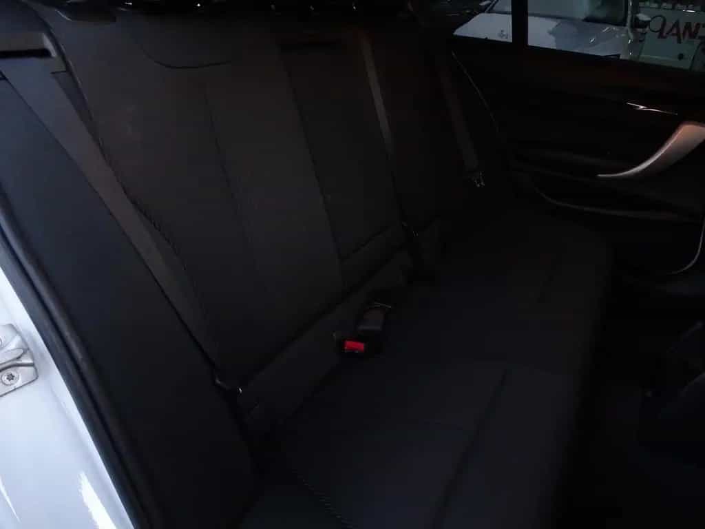 BMW 1 Series 118i Advantage Navi LED AAC SHZ PDC Sportsitze 03/2018-photo-26