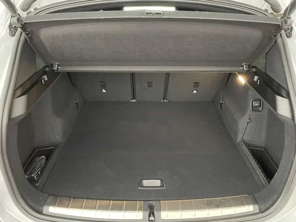 BMW X1 xDrive20i M Sportpaket HiFi LED RFK Navi Shz 05/2019-photo-13