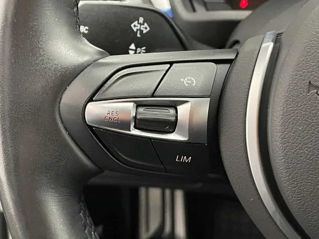 BMW X1 xDrive20i M Sportpaket HiFi LED RFK Navi Shz 05/2019-photo-22