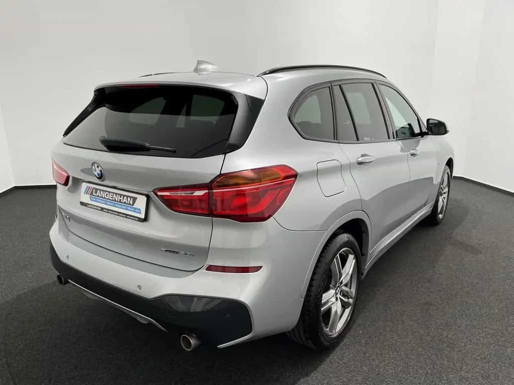 BMW X1 xDrive20i M Sportpaket HiFi LED RFK Navi Shz 05/2019-photo-5
