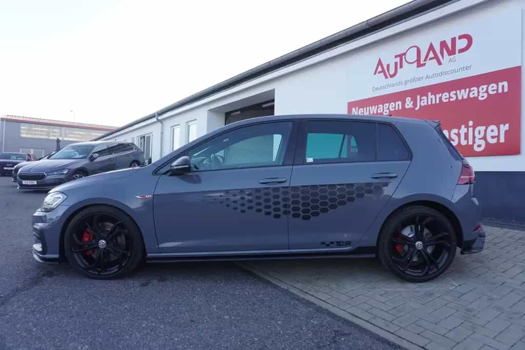 Volkswagen Golf 2.0 TSI GTI TCR LED Navi Reifnitz Dynaudio 05/2019-photo-2