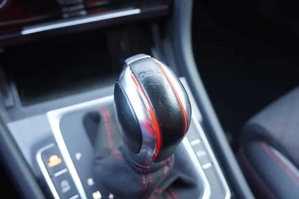 Volkswagen Golf 2.0 TSI GTI TCR LED Navi Reifnitz Dynaudio 05/2019-photo-21
