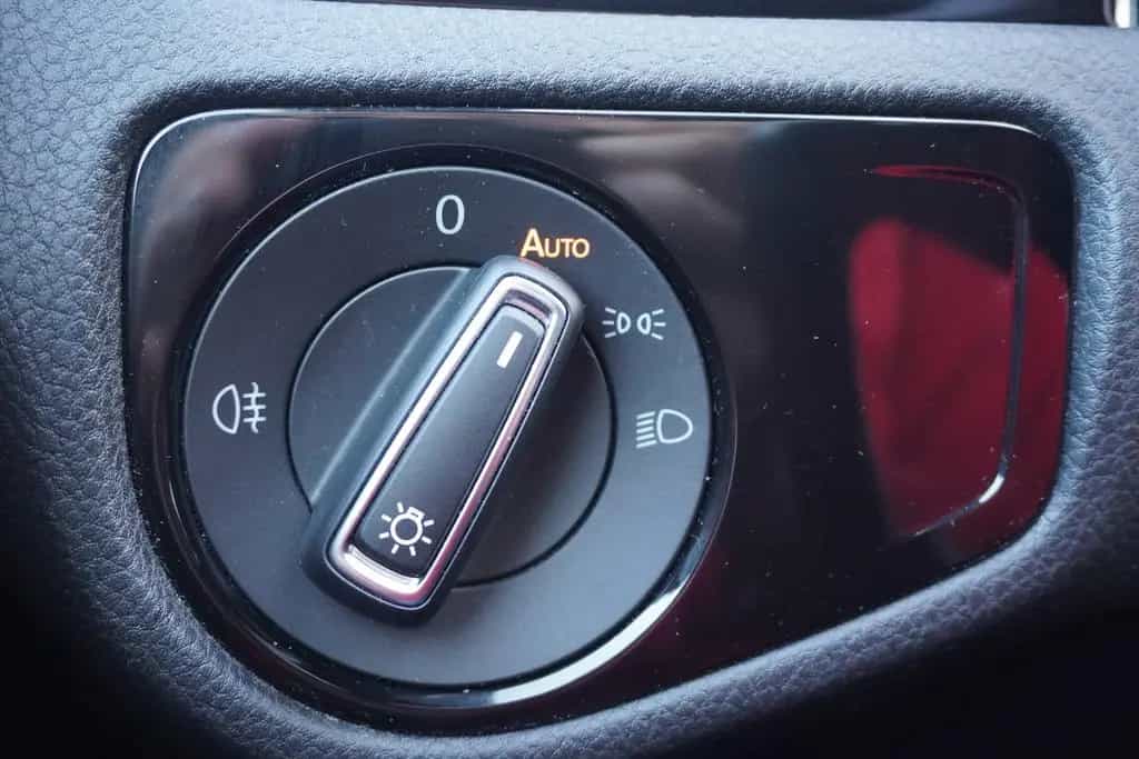 Volkswagen Golf 2.0 TSI GTI TCR LED Navi Reifnitz Dynaudio 05/2019-photo-28