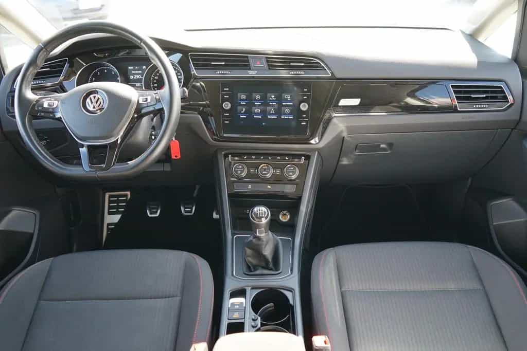 Volkswagen Touran 1.2 TSI Sound Navi Sitzheizung PDC Klimaa 10/2017-photo-13