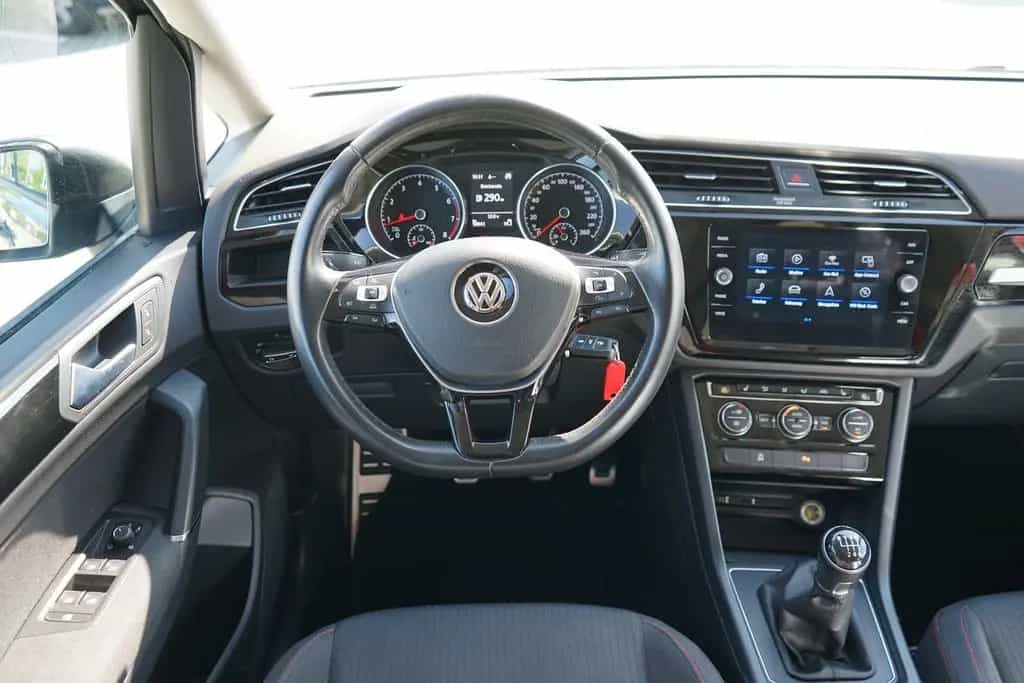 Volkswagen Touran 1.2 TSI Sound Navi Sitzheizung PDC Klimaa 10/2017-photo-14
