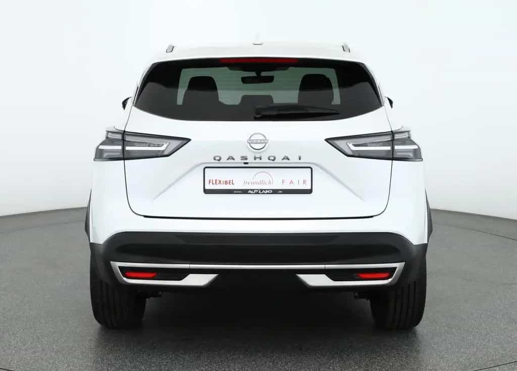 Nissan Qashqai N-Connecta 1.3 Dig-T MHEV Aut. LED ACC 03/2025-photo-3