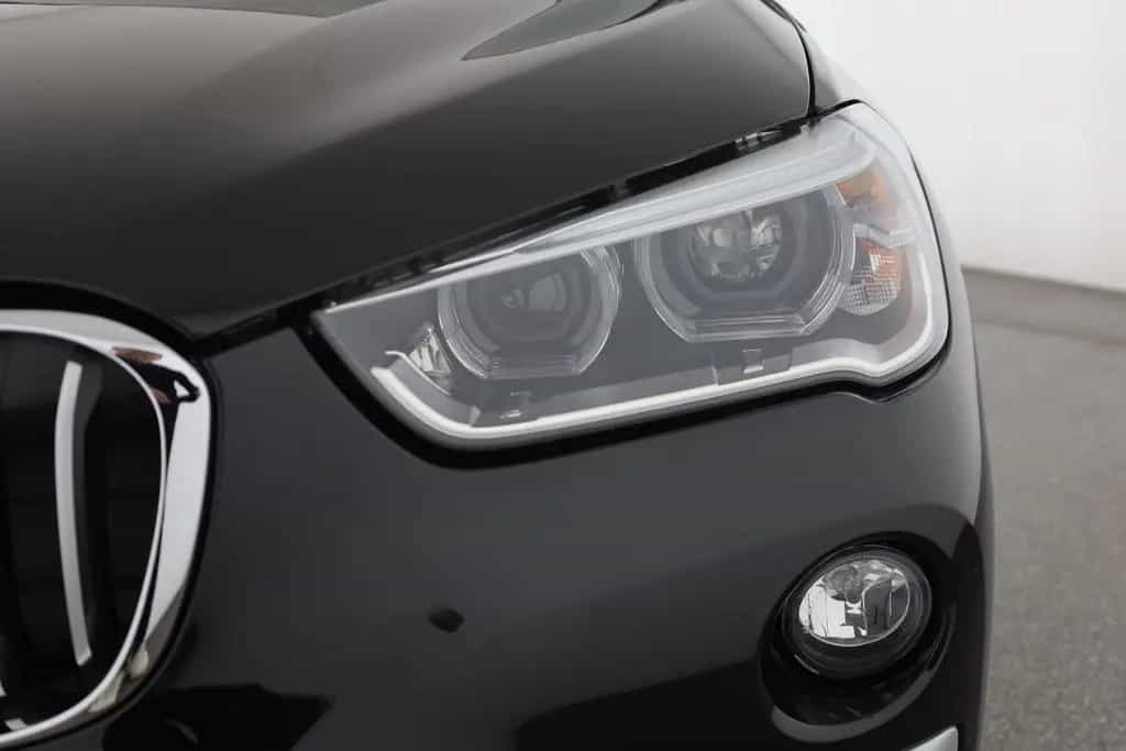 BMW X1 sDrive 18 i xLine LED Navi Leder Sitzheizung 01/2019-photo-28