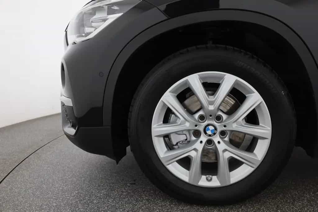 BMW X1 sDrive 18 i xLine LED Navi Leder Sitzheizung 01/2019-photo-30