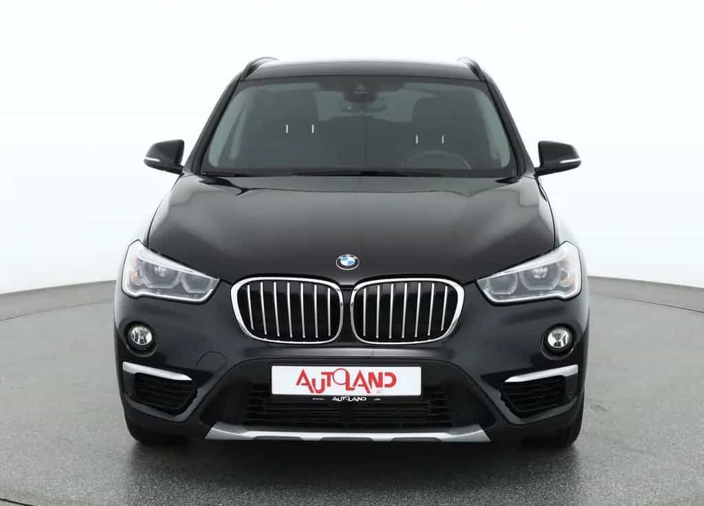 BMW X1 sDrive 18 i xLine LED Navi Leder Sitzheizung 01/2019-photo-7