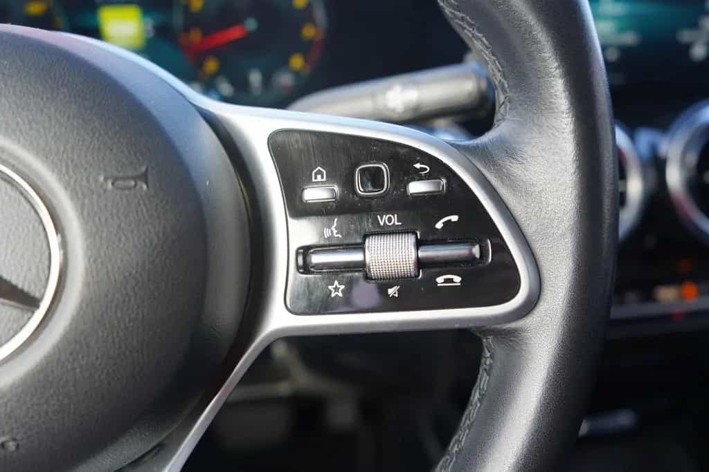 Mercedes-Benz GLB-Class 250 Progressive LED Klimaaut. Navi AHK PDC 06/2021-photo-24