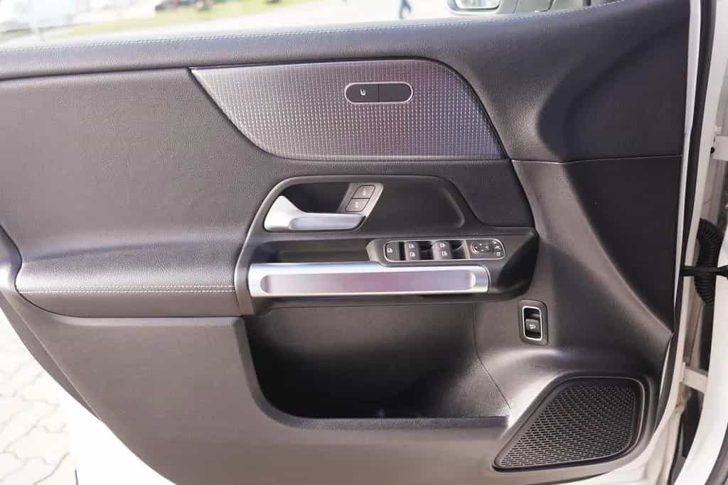 Mercedes-Benz GLB-Class 250 Progressive LED Klimaaut. Navi AHK PDC 06/2021-photo-29