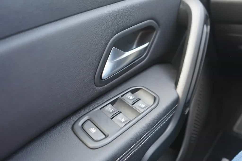 Dacia Duster II 1.3 TCE Prestige Navi Sitzheizung PDC 11/2021-photo-28