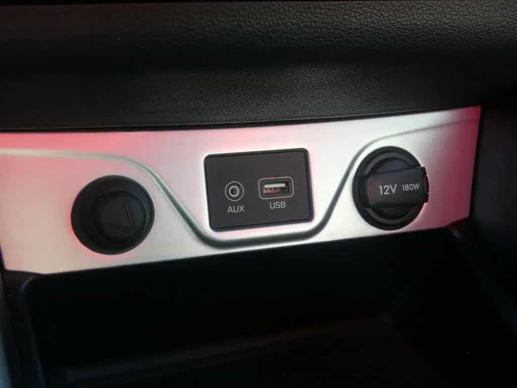 Hyundai TUCSON 1.6 GDI AAC Navi SHZ Temp Alu PDC Kam 05/2019-photo-15