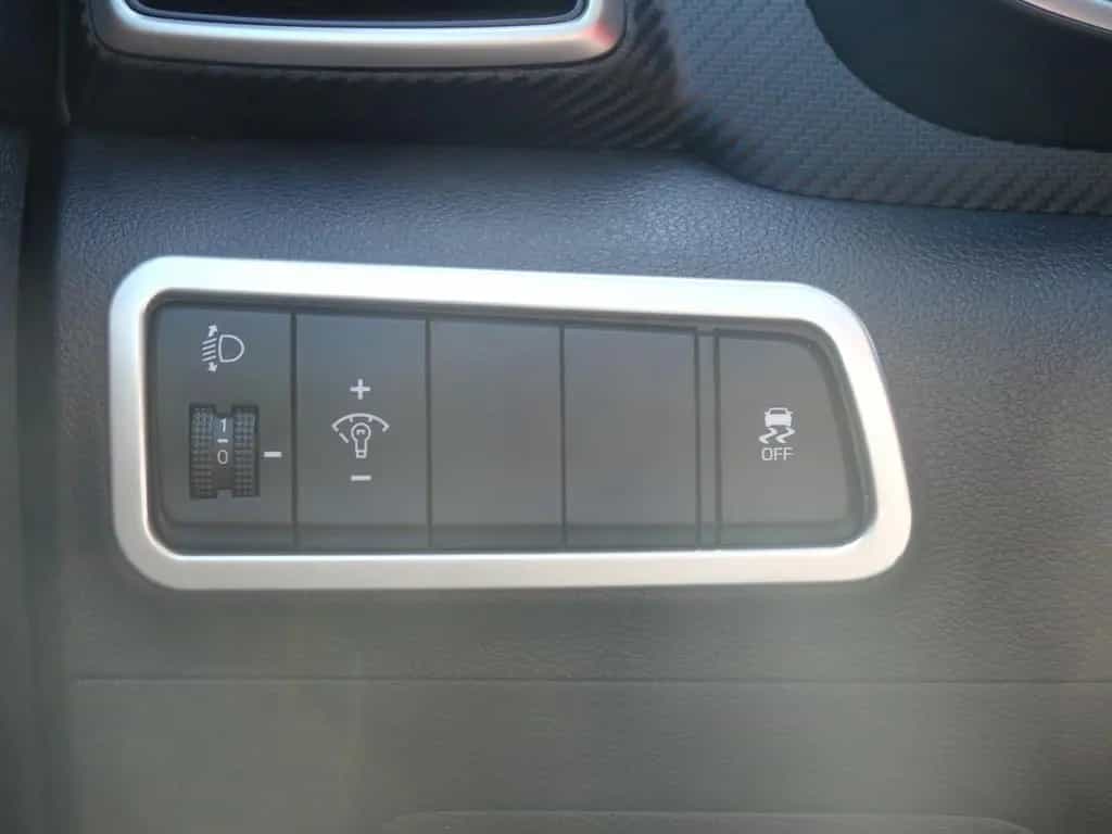 Hyundai TUCSON 1.6 GDI AAC Navi SHZ Temp Alu PDC Kam 05/2019-photo-23