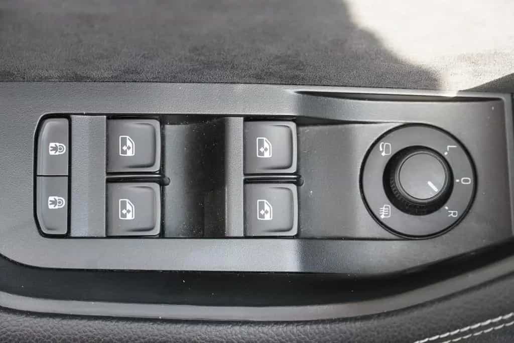 Skoda Superb 2.0TSI Sportline LED Navi ACC Memory DAB 05/2021-photo-10