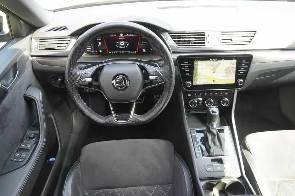 Skoda Superb 2.0TSI Sportline LED Navi ACC Memory DAB 05/2021-photo-13