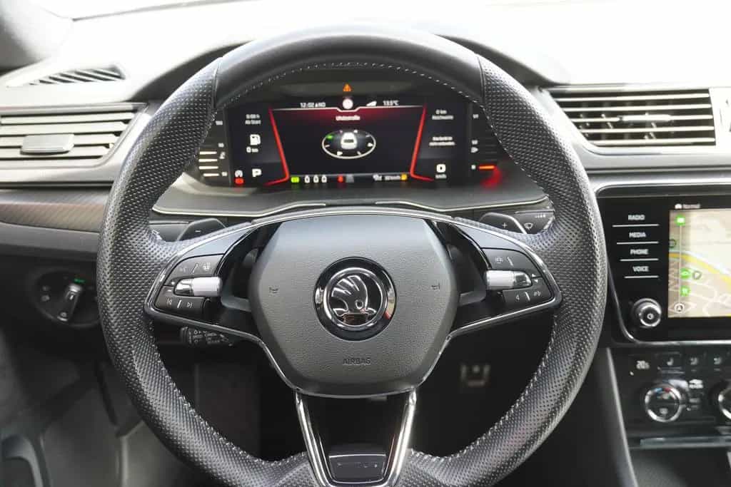Skoda Superb 2.0TSI Sportline LED Navi ACC Memory DAB 05/2021-photo-14