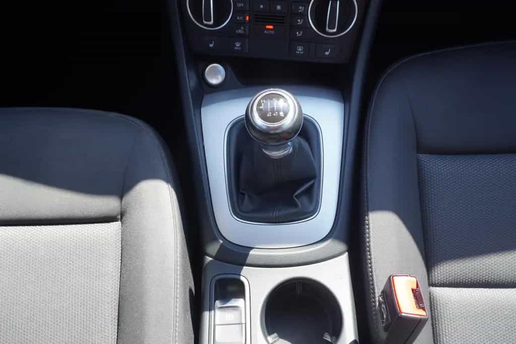 Audi Q3 1.4 TFSI Ambition AAC Xenon Sitzheizung AHK 10/2017-photo-15