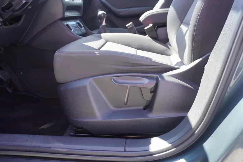 Audi Q3 1.4 TFSI Ambition AAC Xenon Sitzheizung AHK 10/2017-photo-21