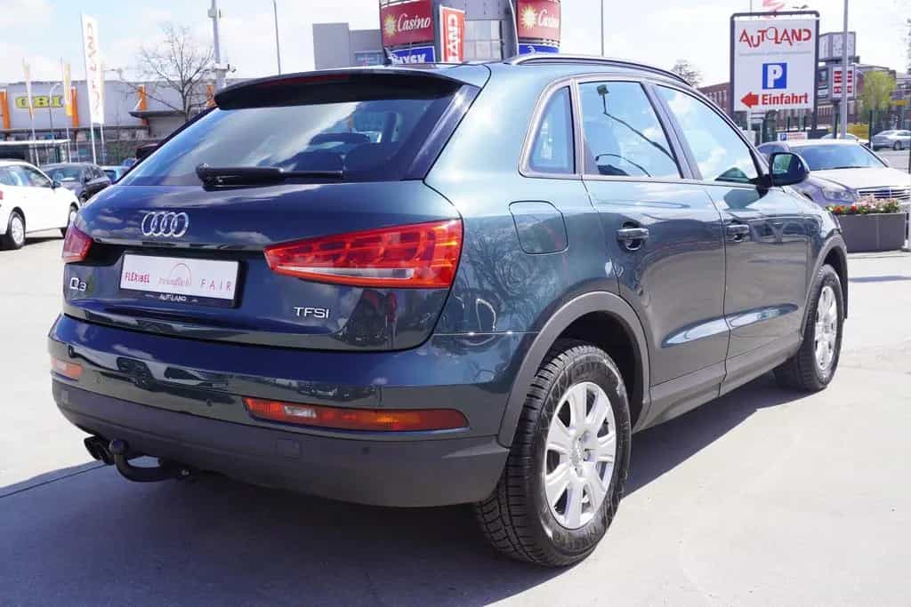 Audi Q3 1.4 TFSI Ambition AAC Xenon Sitzheizung AHK 10/2017-photo-2