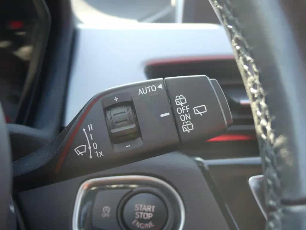 BMW X1 sDrive 18 i Sport Line 03/2016-photo-21