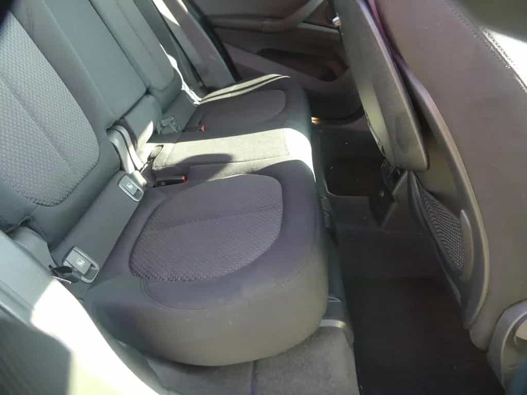 BMW X1 sDrive 18 i Sport Line 03/2016-photo-30