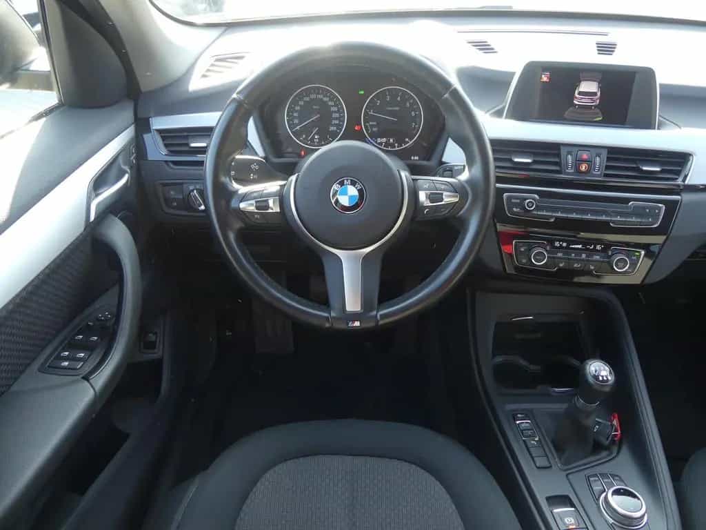 BMW X1 sDrive 18 i Sport Line 03/2016-photo-8