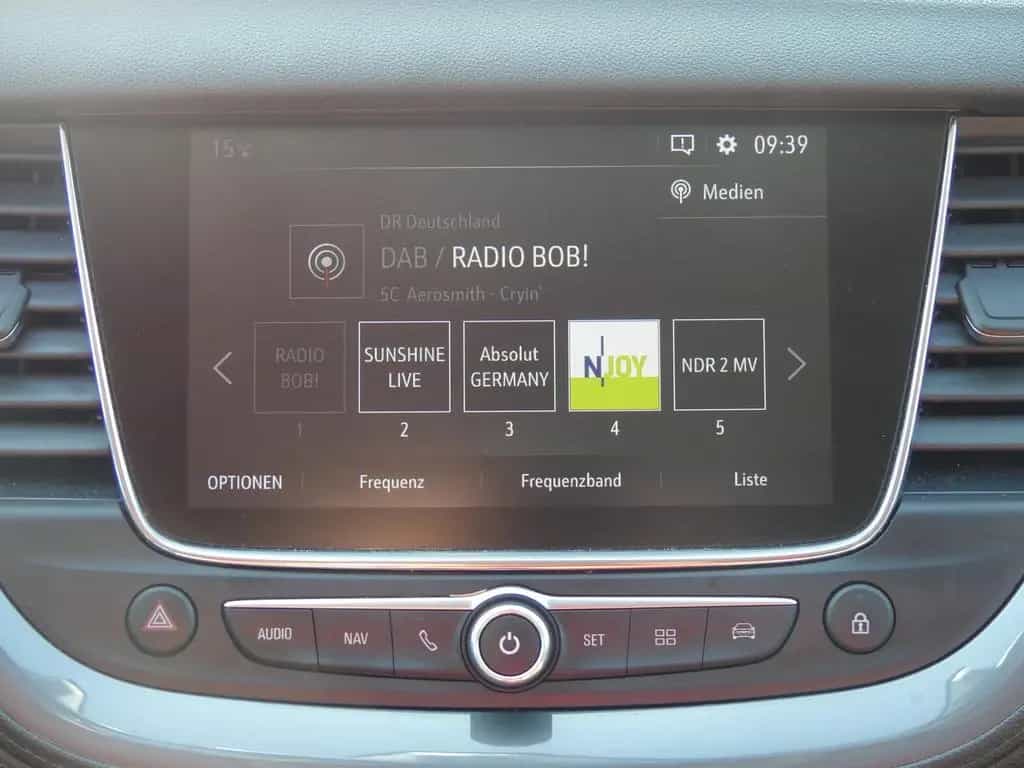 Opel Grandland X 1.2 Turbo Edition LED Kamera Navi 06/2021-photo-9