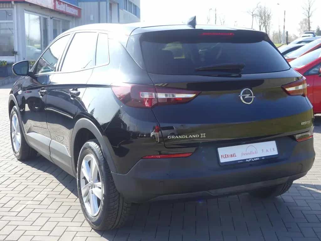 Opel Grandland X 1.2 Turbo Edition LED Kamera Navi 06/2021-photo-1