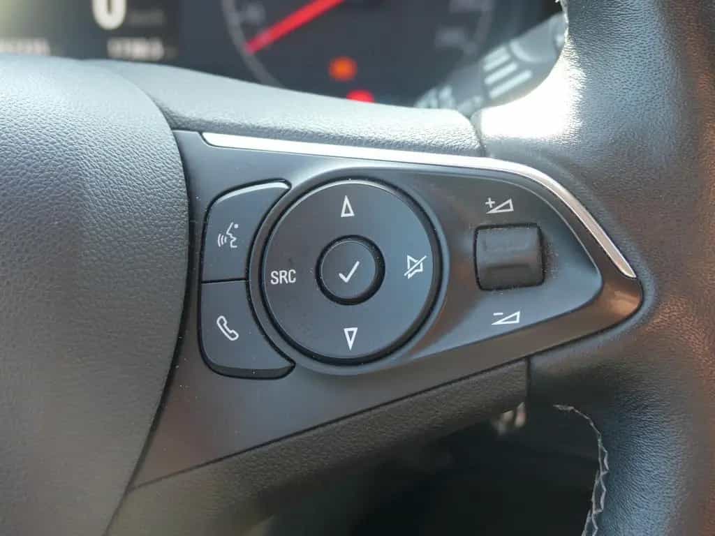 Opel Grandland X 1.2 Turbo Edition LED Kamera Navi 06/2021-photo-21