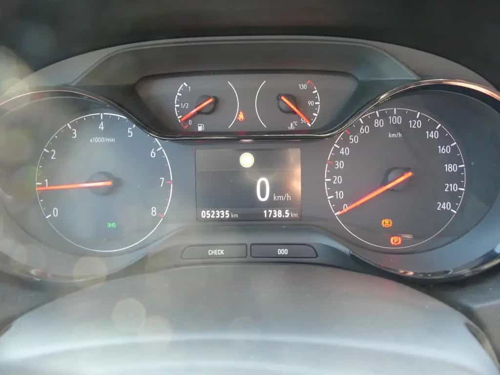 Opel Grandland X 1.2 Turbo Edition LED Kamera Navi 06/2021-photo-24