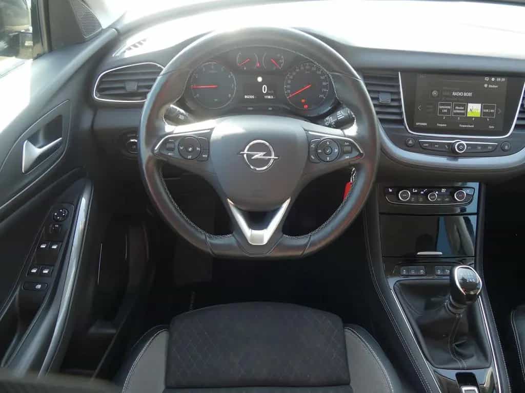 Opel Grandland X 1.2 Turbo Edition LED Kamera Navi 06/2021-photo-8