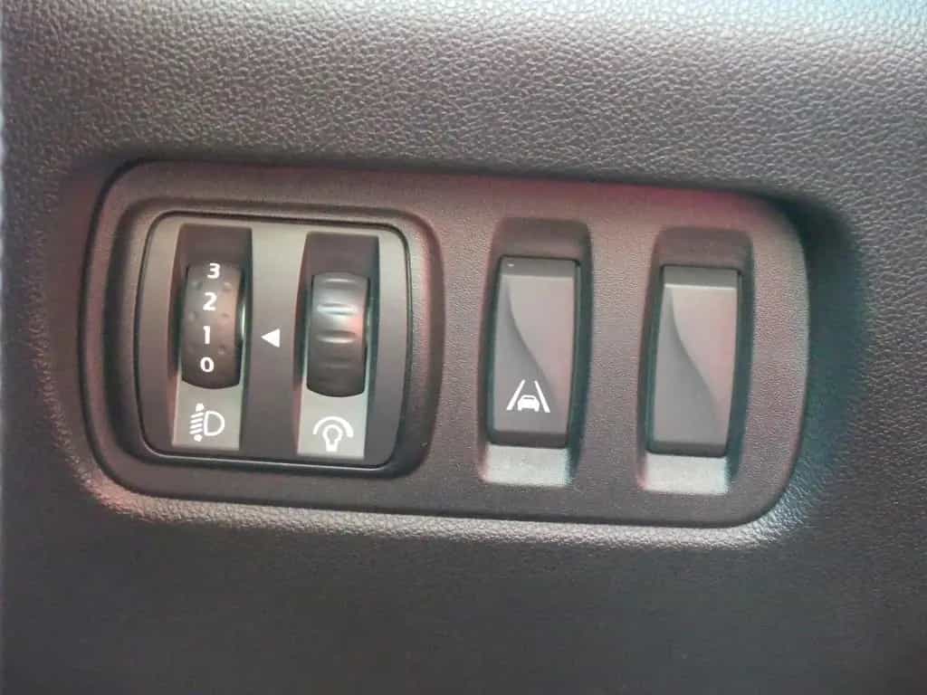Renault Kadjar 1.2 AHK Allwetter Sitzheizung Tempomat be 08/2018-photo-24