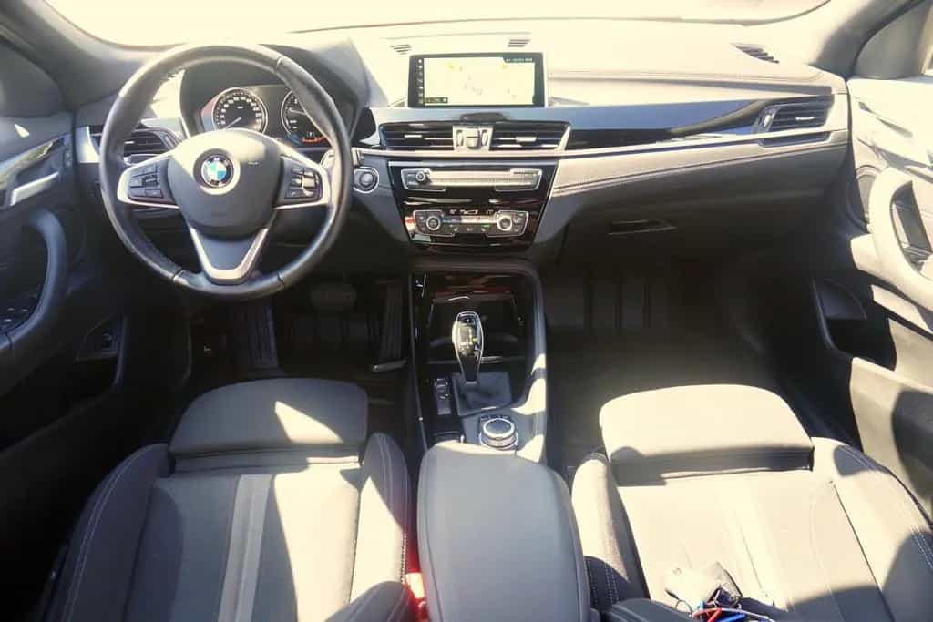 BMW X2 sDrive 18 i Advantage Plus LED Navi DAB PDC 08/2020-photo-10