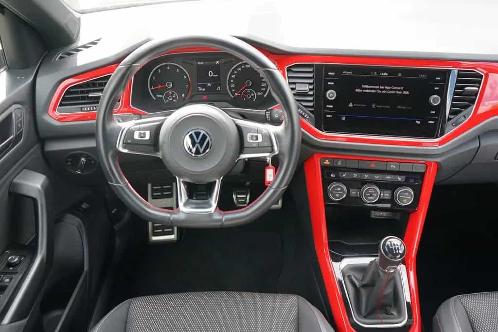 Volkswagen T-Roc 1.5  TSI Sport Sitzheizung Bluetooth PDC 01/2022-photo-9