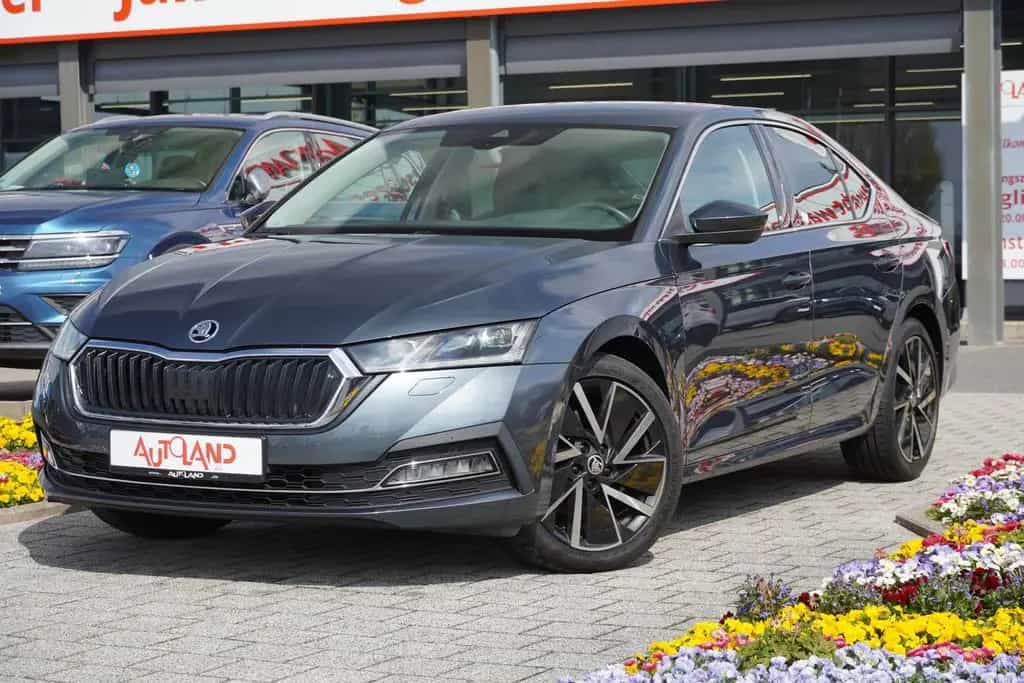 Skoda Octavia 1.5 TSI First Edition LED Navi ACC DAB 07/2020-photo-1