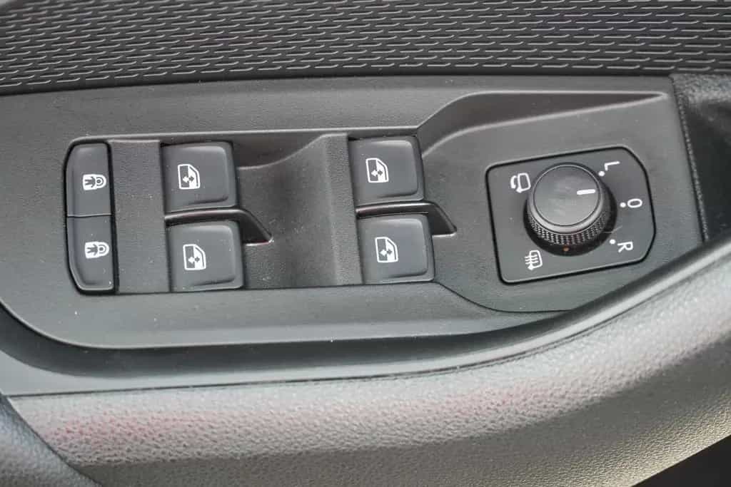 Skoda Octavia 1.5 TSI First Edition LED Navi ACC DAB 07/2020-photo-38
