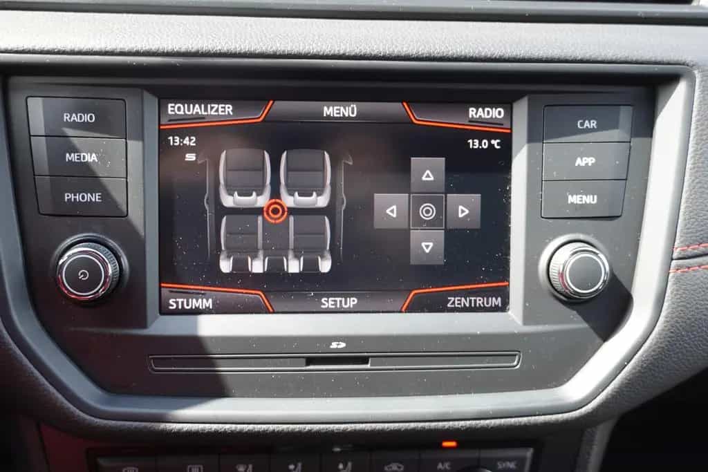 Seat Ibiza 1.0 TSI FR 09/2019-photo-17
