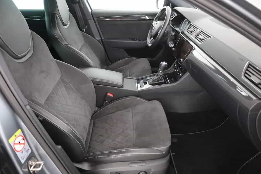 Skoda Superb Combi 1.4 TSI DSG Sportline Kamera ACC 11/2017-photo-23