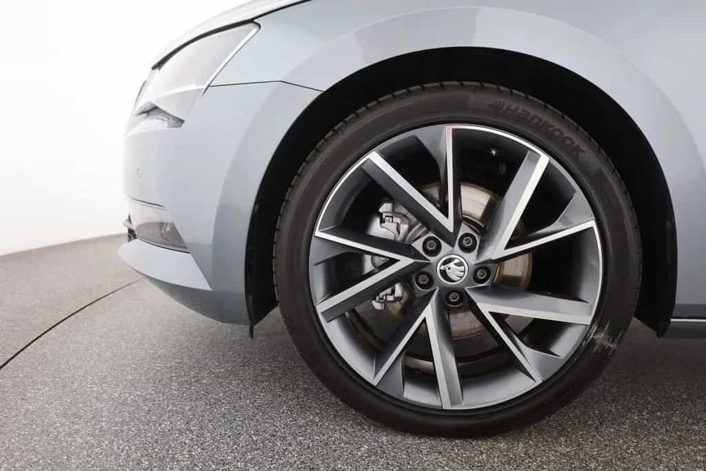 Skoda Superb Combi 1.4 TSI DSG Sportline Kamera ACC 11/2017-photo-33