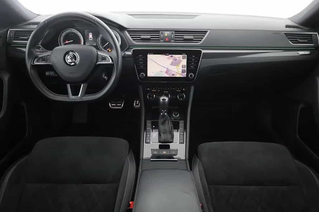Skoda Superb Combi 1.4 TSI DSG Sportline Kamera ACC 11/2017-photo-8