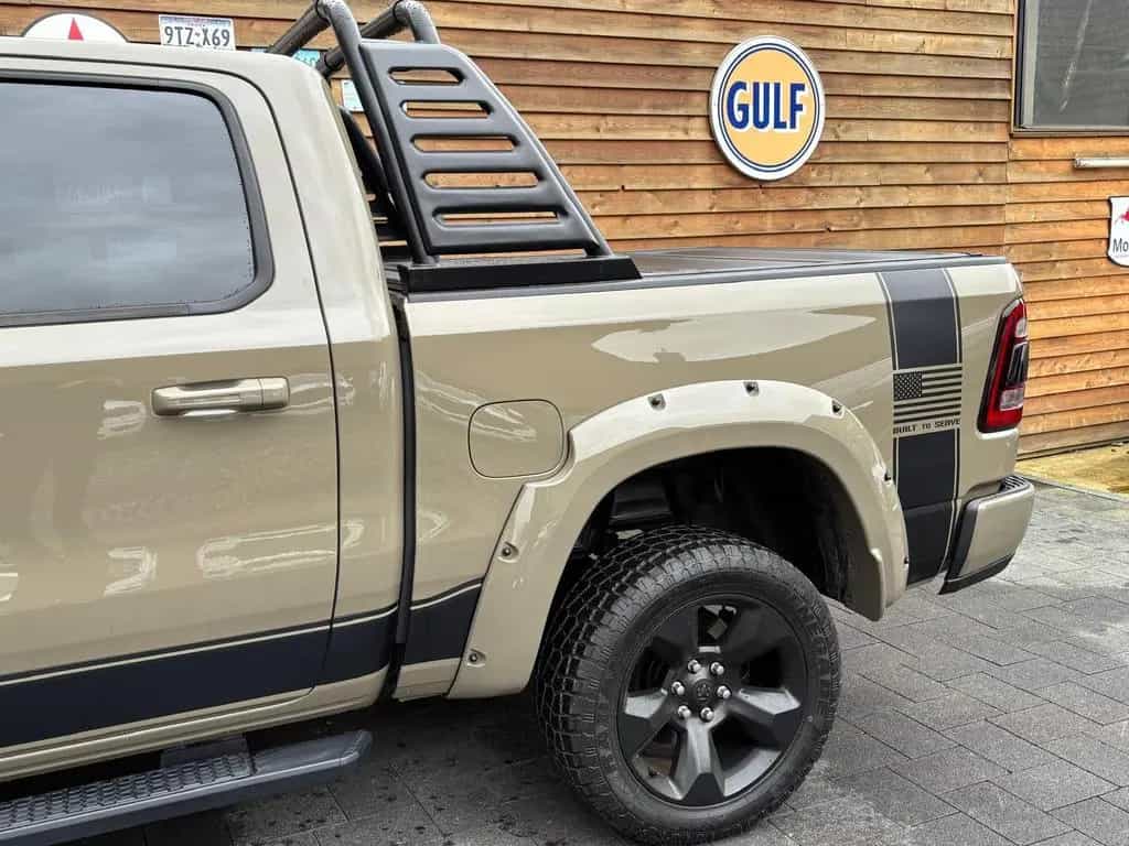 Dodge RAM 1500 5.7 Built to Serve LED 4x4 AHK Alpnie 04/2020-photo-12