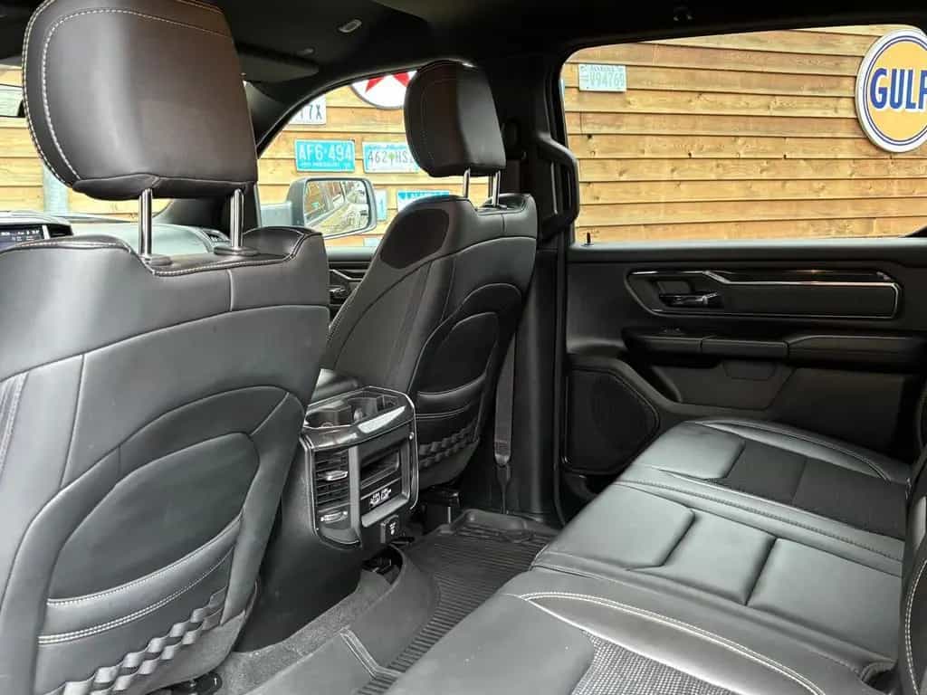 Dodge RAM 1500 5.7 Built to Serve LED 4x4 AHK Alpnie 04/2020-photo-28