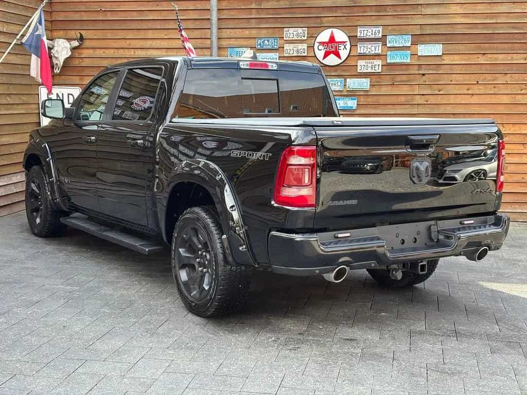 Dodge RAM 1500 Laramie Sport LED AHK Memory 4x4 12/2019-photo-11